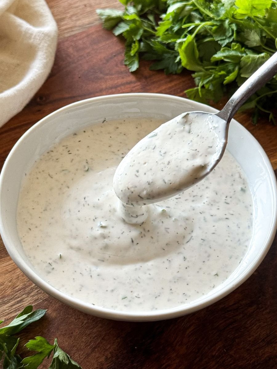Homemade Ranch Dressing Recipe