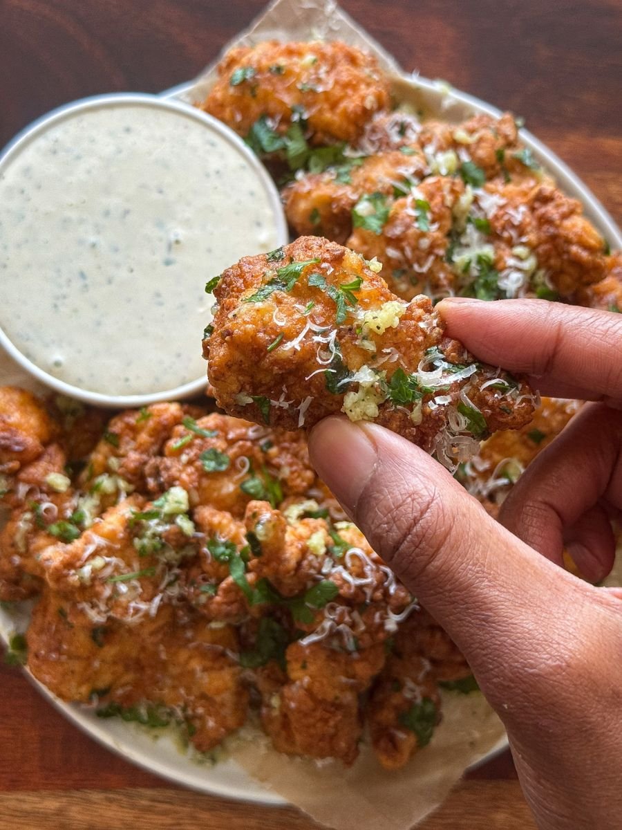 Crispy Garlic Parmesan Chicken Bites