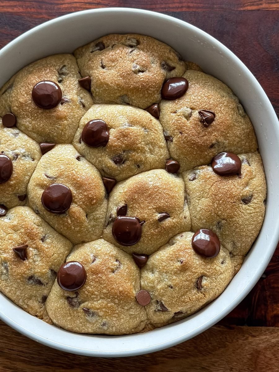 Scoopable Nutella Stuffed Cookie Pie